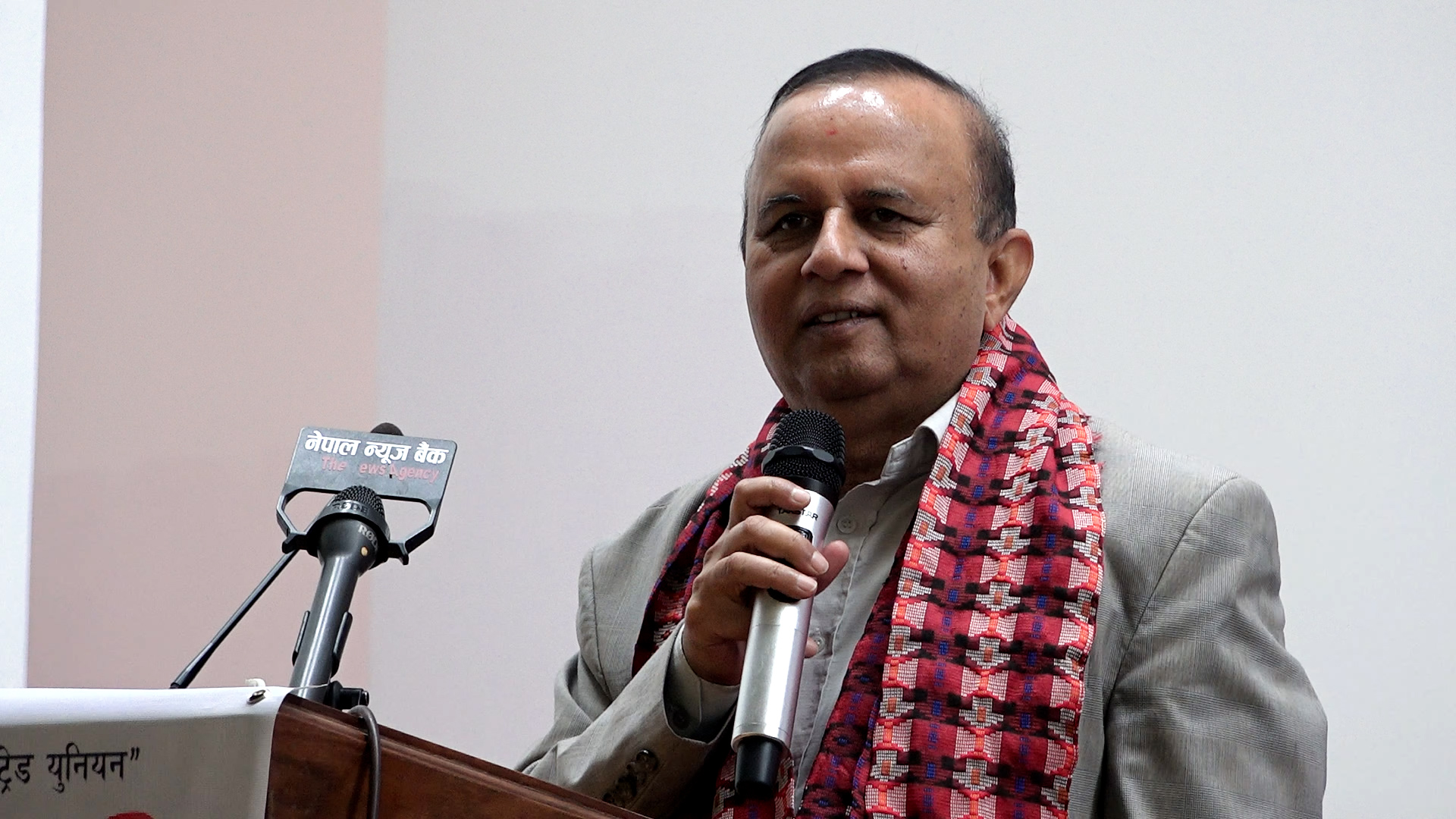 'सर्वोच्च अदालतको आदेश अटेरी शिक्षक नेताको विरुद्धमा’
