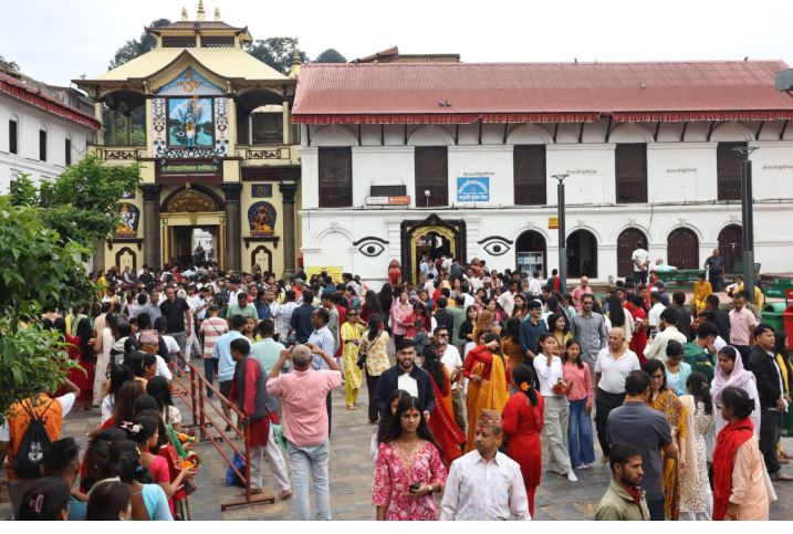 आज महाशिवरात्रि पशुपतिमा दर्शन गर्न तीन वटा लाइन,यस्तो छ व्यवस्था