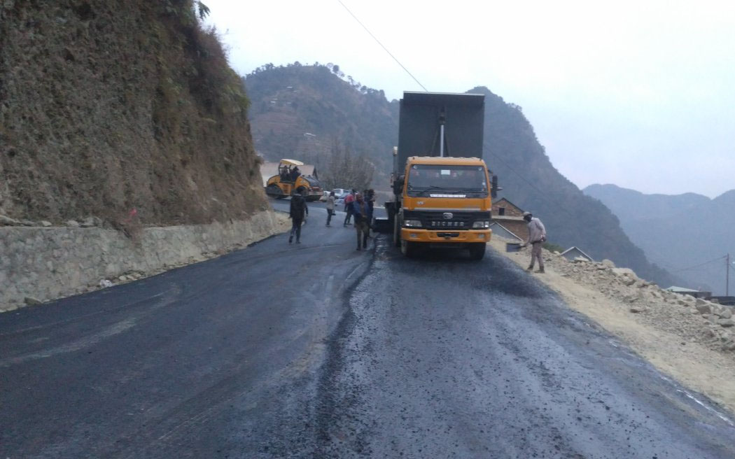 मनाङ जोड्ने सडक कालोपत्रसहित स्तरोन्नति गरिने