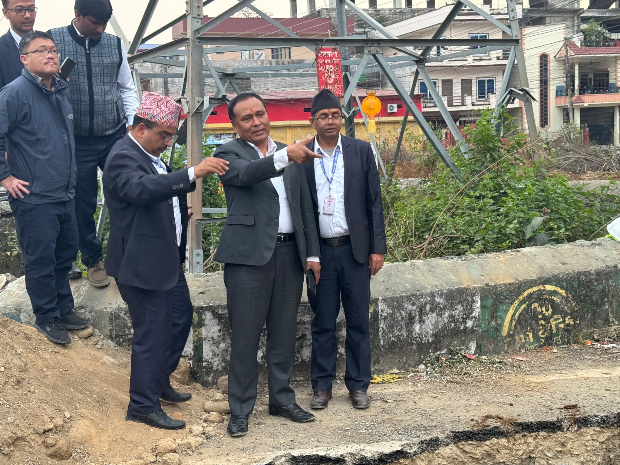 बुटवलमा प्रसारण लाइनको मोनोपोल राख्ने काम धमाधम